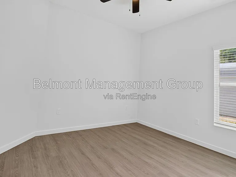 630 NW 59th Ave #1 — Photo 11