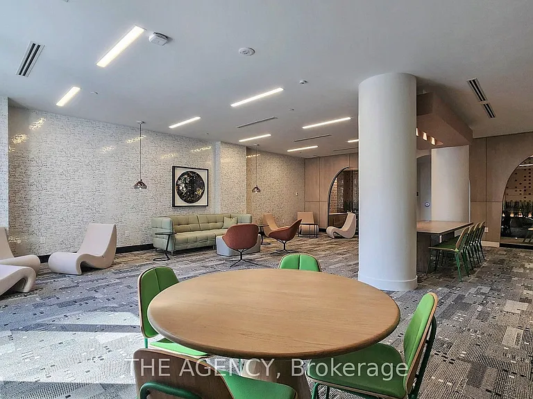 35 Tubman Ave #Penthouse 1115 — Photo 30