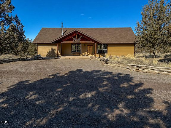 2nd image of 25405 SE Bear Creek Rd
