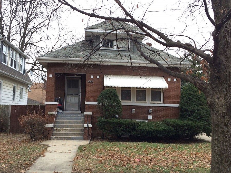 1st image of 1605 S 15th Ave