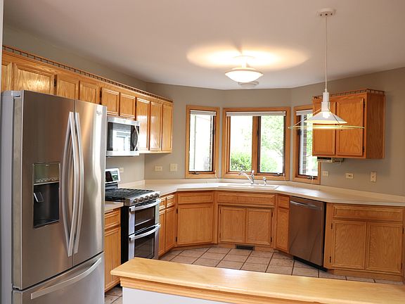 3rd image of 11903 Cormoy Ln