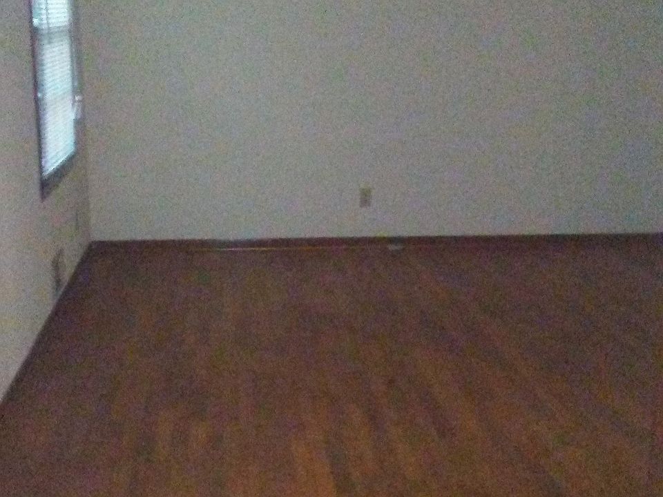 2nd image of 2530 W McIntosh Rd