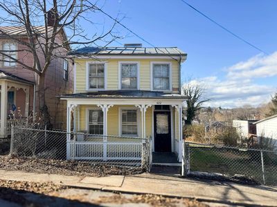 422 N Market St, Staunton, VA, 24401