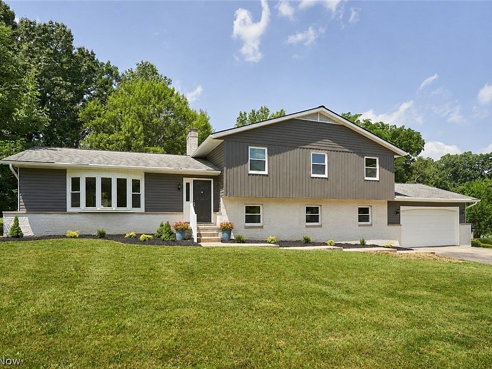 1st image of 3762 Leewood Dr