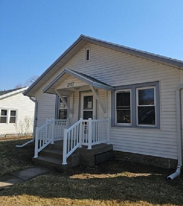 1st image of 2117 Central Ave