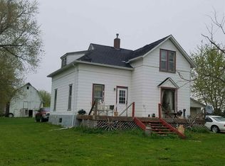 401 E Burger St, Hawkeye, IA 52147