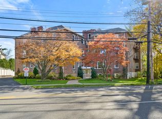 600 Pelham Rd APT 2G, New Rochelle, NY 10805