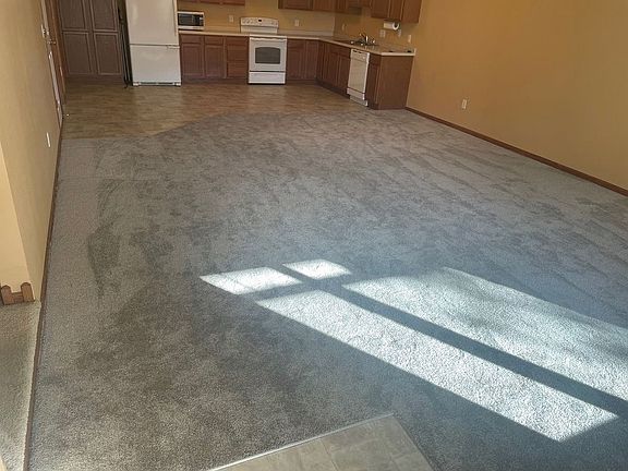 5th image of 4920 Underwood Ln N