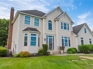 151 N Farms Rd, Coventry, CT 06238