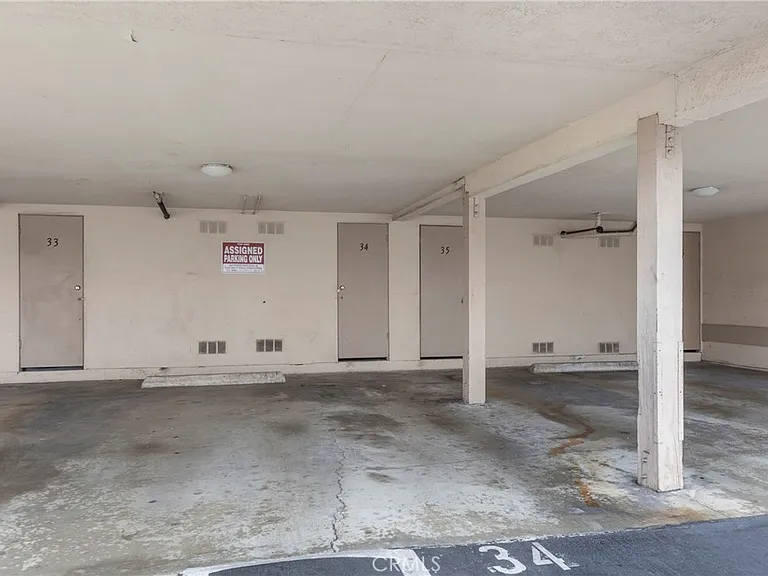 732 W Lambert Rd #34 — Photo 15
