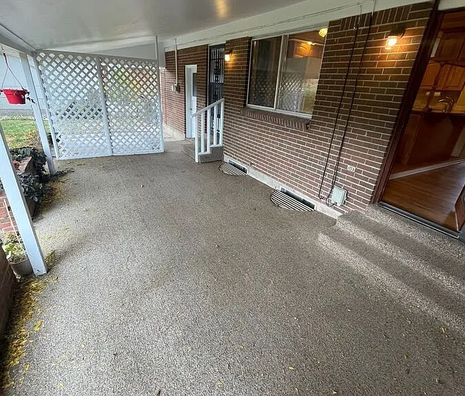 640 E Easter Ave — Photo 7