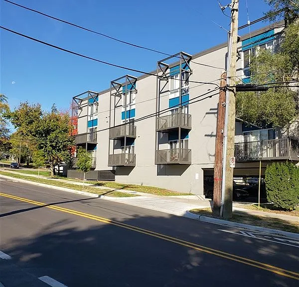 921 S Main St #21 — Photo 1