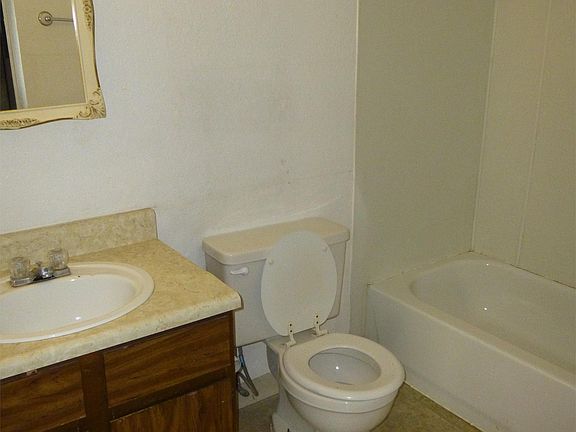 5th image of 1803 Stoddard St APT C