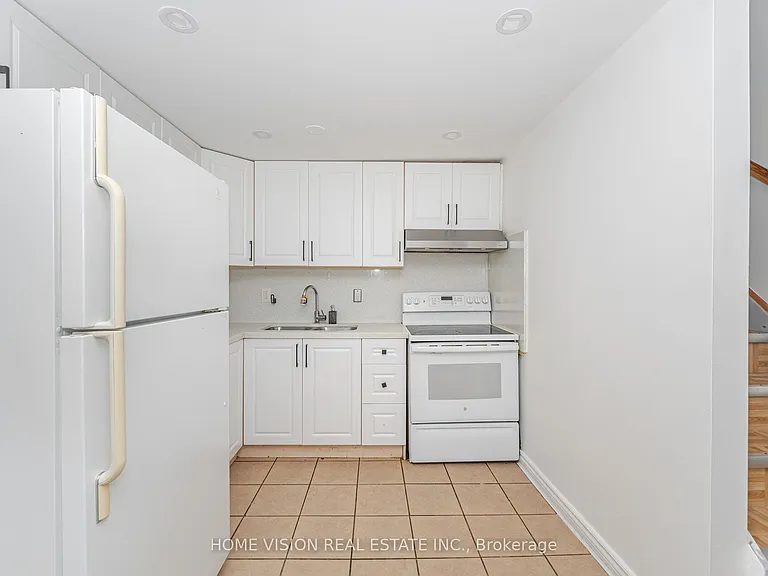17 Atira Ave #BASEMENT — Photo 7