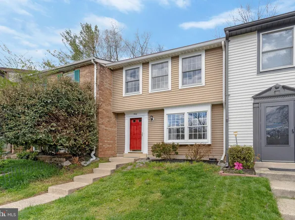 5510 Inverness Woods Ct, Fairfax, VA 22032