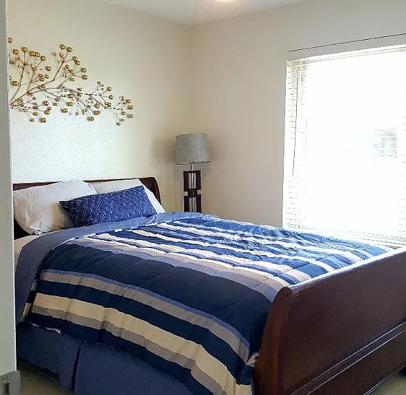 1414 E Chilton Dr — Photo 19