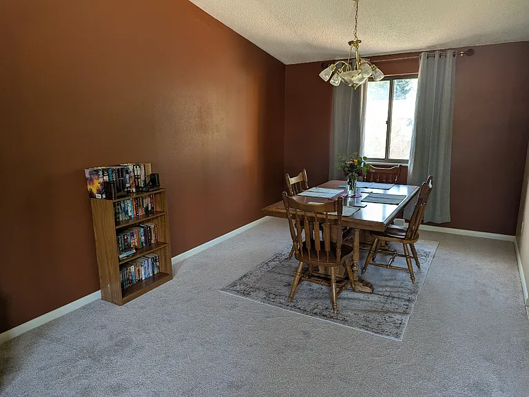 8202 Ammons Cir — Photo 5