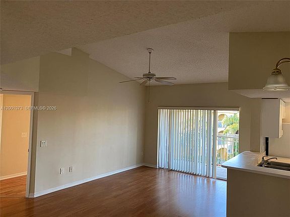 5th image of 9645 NW 1st Ct #302