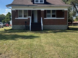 221 Main St, Cahokia, IL 62206