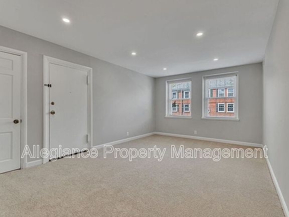 2nd image of 2880 S Abingdon St APT B1