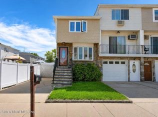 12 Ibsen Ave, Staten Island, NY 10312