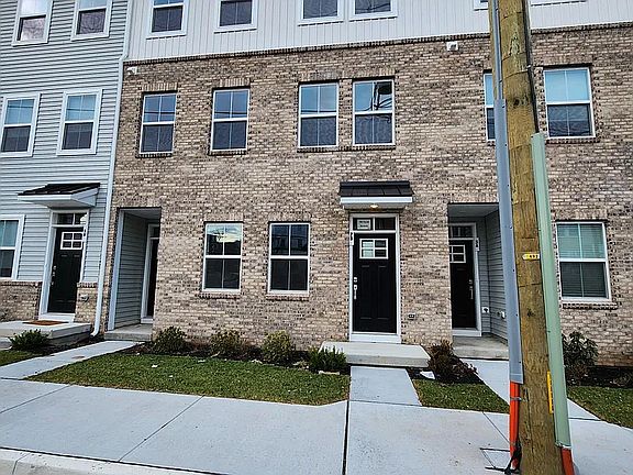 2nd image of 7B Ford St