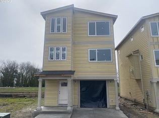 1018 E Ginger Root Ct, Newberg, OR 97132