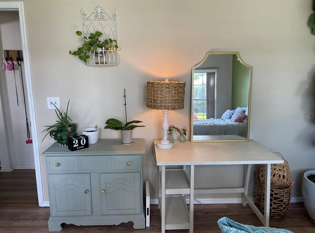 3 bed, 2.5 bath, 2108 sqft, $3,495 — Photo 3