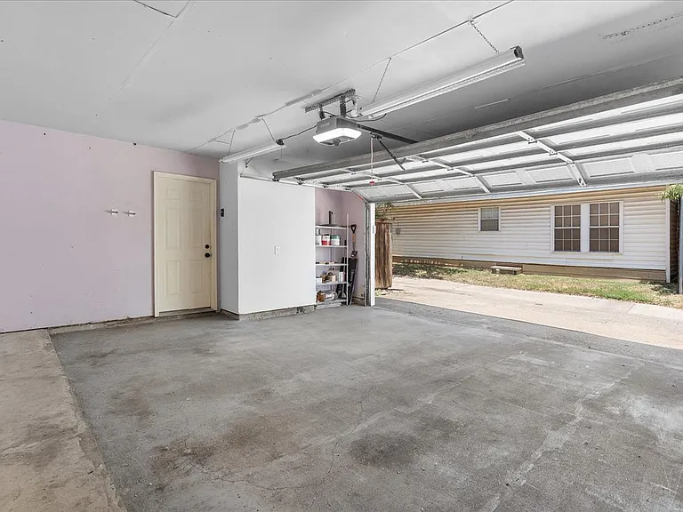 5505 Live Oak St #16 — Photo 24
