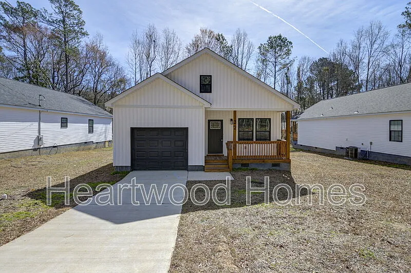 3 bed, 2.0 bath, 1236 sqft, $1,850 — Photo 4