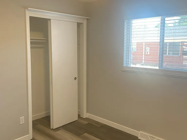 4560 N Everett St #4560 — Photo 7