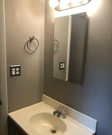 1/2 bathroom in master bedroom