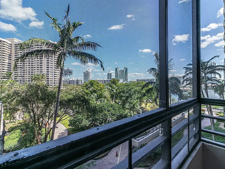 500 Three Islands Blvd #222 — Photo 14