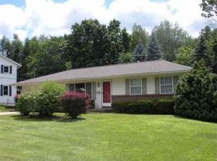 3845 Kirkwood St, Jackson, MI 49203