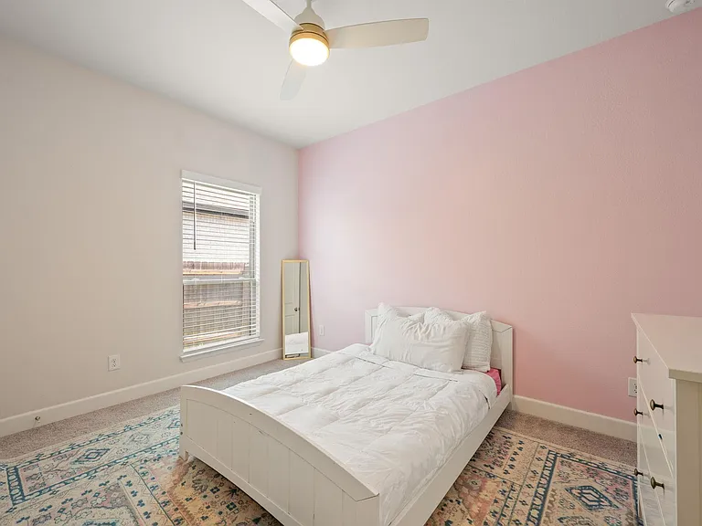 343 Eagle Ford Dr — Photo 20