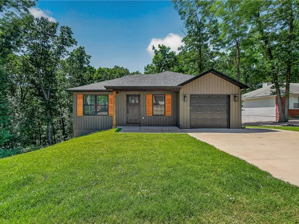 9 Pawle Dr, Bella Vista, AR 72714