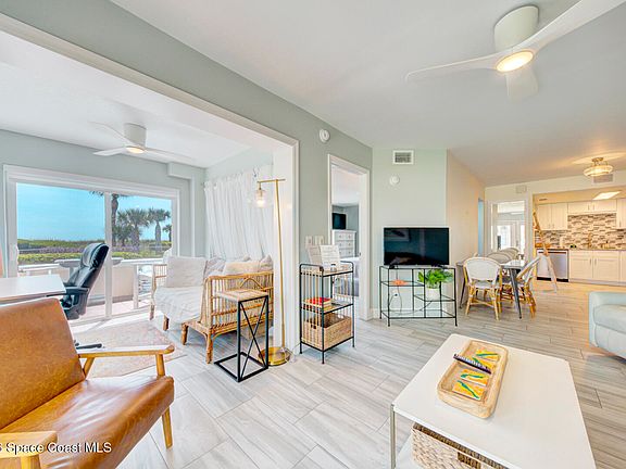 3rd image of 8600 Ridgewood Ave #3101