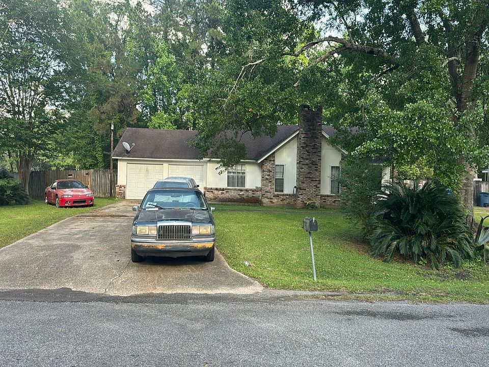 1st image of 3232 Riverbend Rd