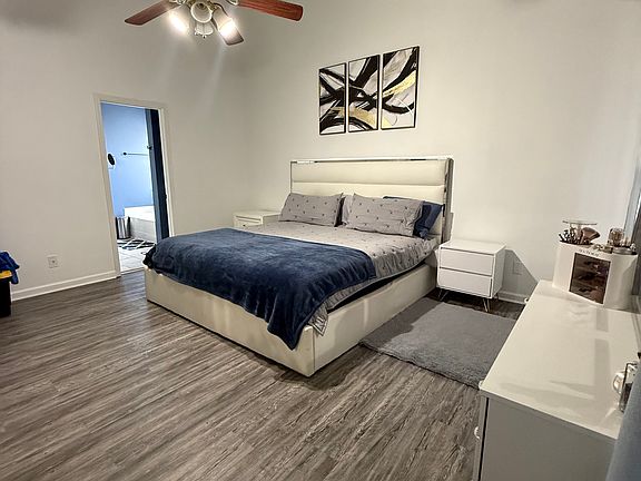 2nd image of 452 Skyview Ln