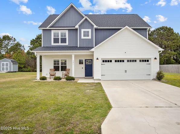 501 Perth Court, Hubert, NC 28539