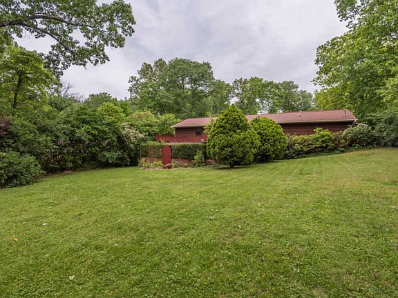 3rd image of 2208 Martha Berry Dr
