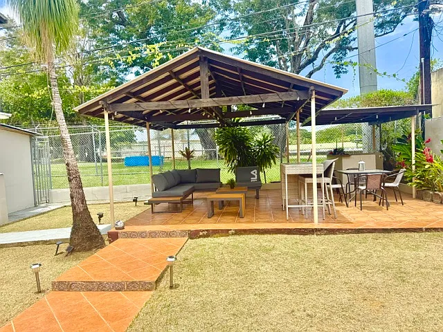 3 bed, 1500 sqft, $2,500 — Photo 2
