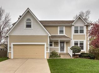 8311 NW 82nd St, Kansas City, MO 64152