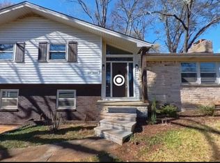 816 Volunteer Drive, Tuscumbia, AL 35674