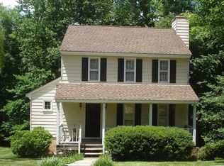 12216 Manders Knoll Ter, Midlothian, VA 23114