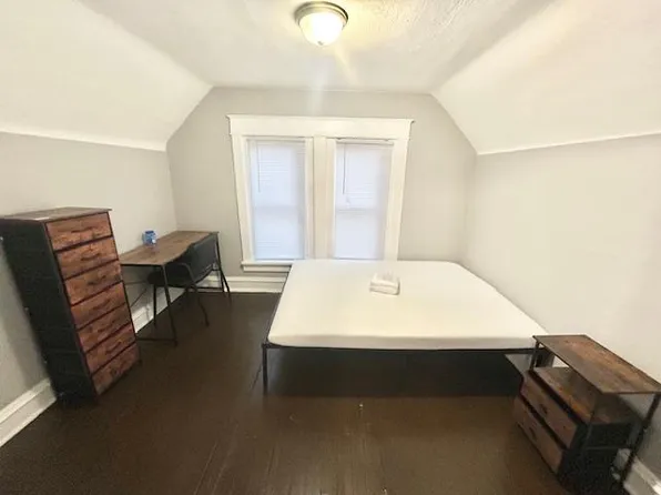 (undisclosed Address), Kansas City, MO 64127