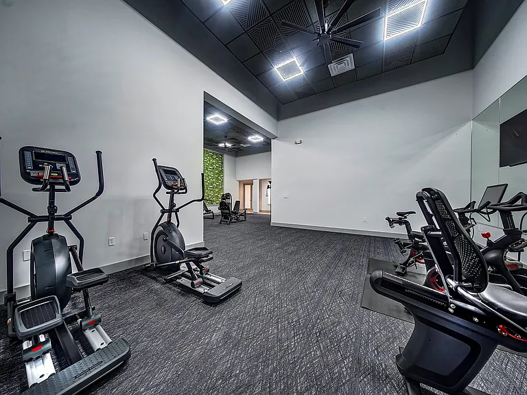 Avana Coral Springs — Photo 24