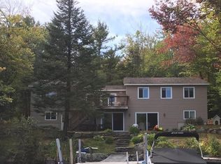 9 W Shore Rd, Sunapee, NH 03782