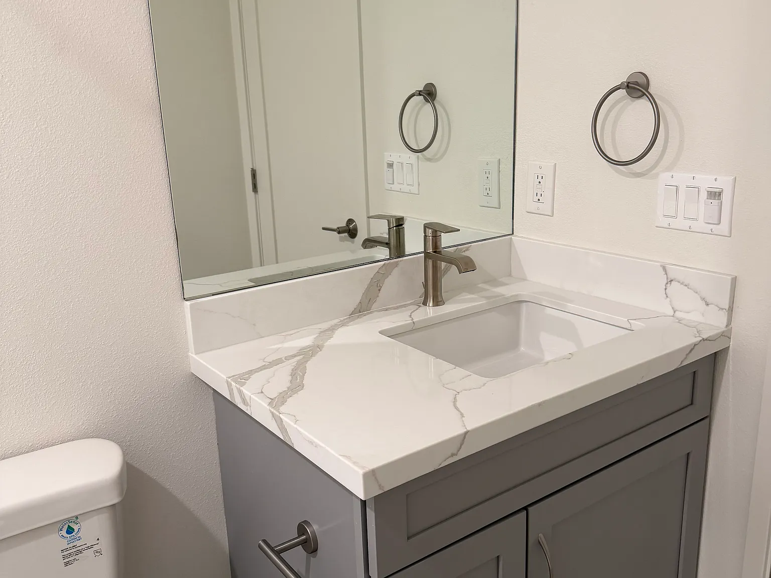 Goliad Cir, Simi Valley — Photo 3