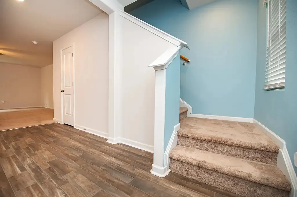 3 bed, 1800 sqft, $1,850 — Photo 3
